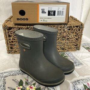 Bogs Gray Toddler Rain Boots Sz 10 Mint